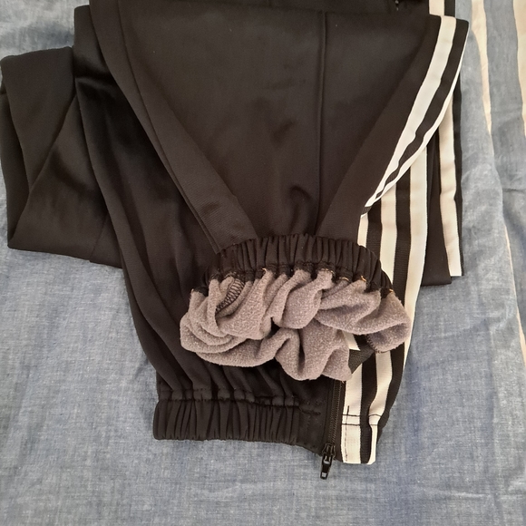 Track pants π« - Picture 6 of 6